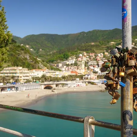 Cinque Terre * Moneglia