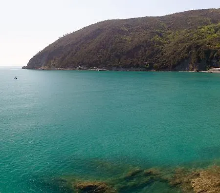 Cinque Terre Moneglia