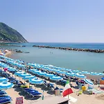 Cinque Terre * Moneglia