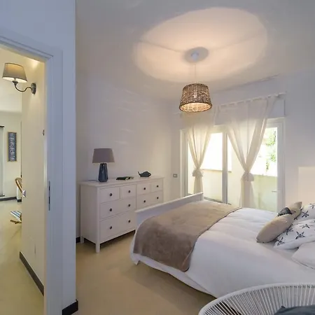 Apartment Cinque Terre Moneglia