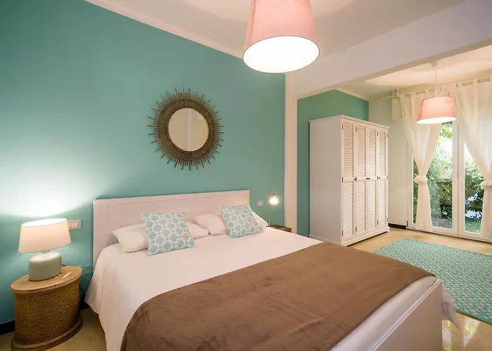 Cinque Terre Apartment Moneglia